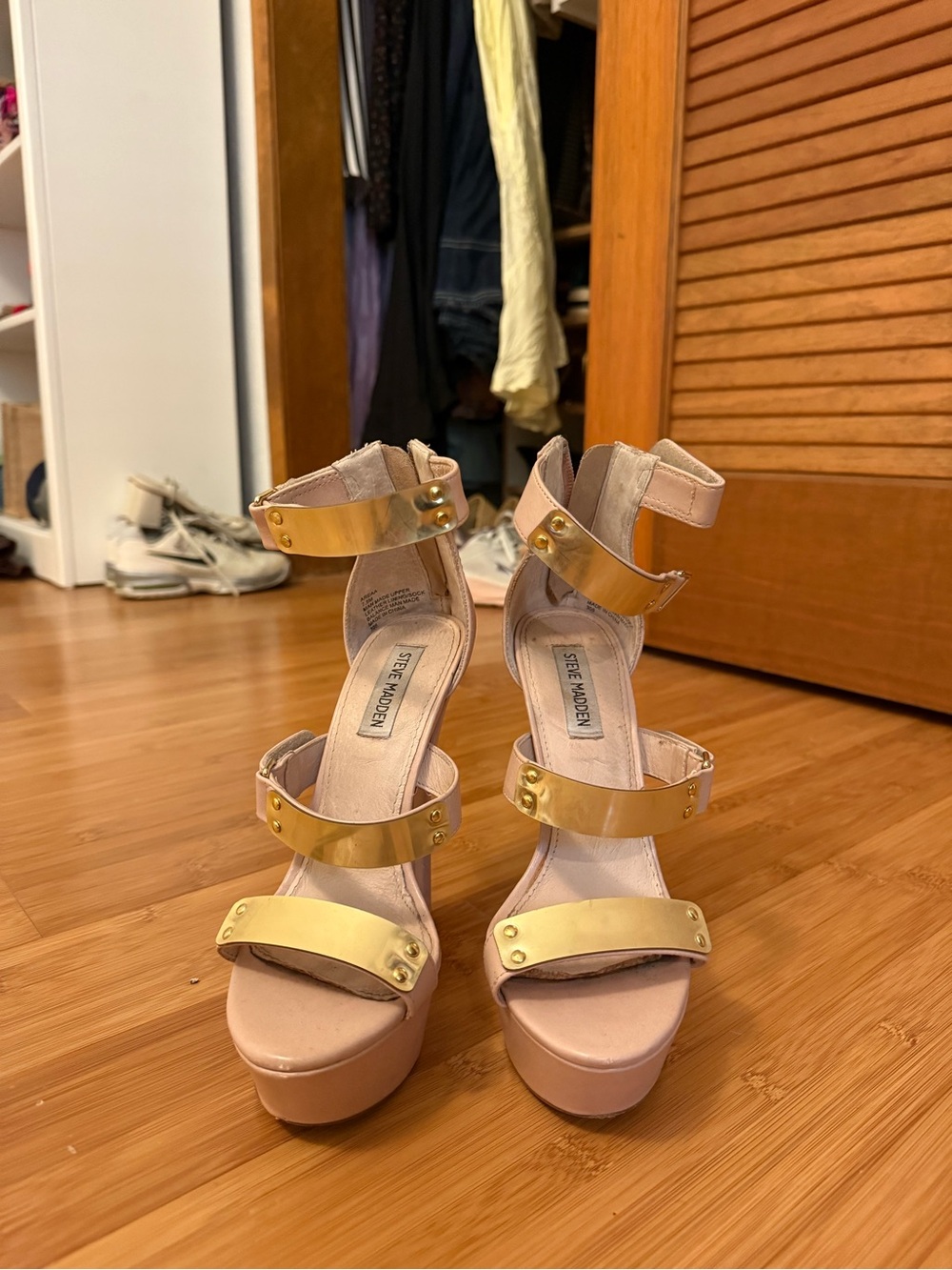 Steve Madden Blush Pink Platform Sandals with Gold Straps